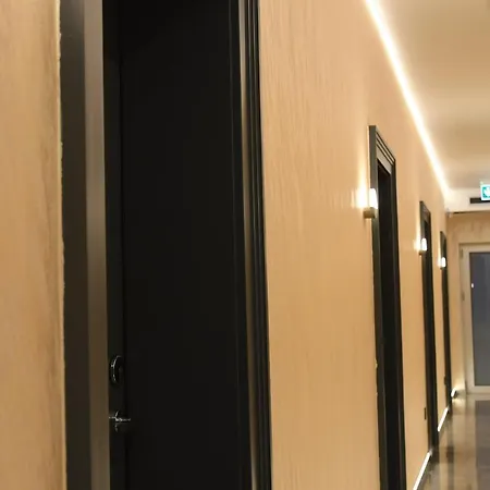 Kame Belgrade,贝尔格莱德凯美酒店 Hotel 4*