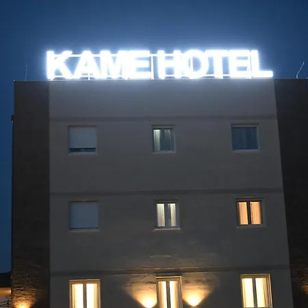 Hotel Kame Belgrade,贝尔格莱德凯美酒店 Ledine