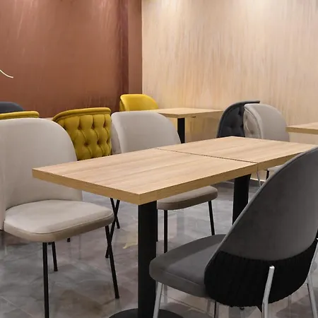 Hotel Kame Belgrade,贝尔格莱德凯美酒店 4*