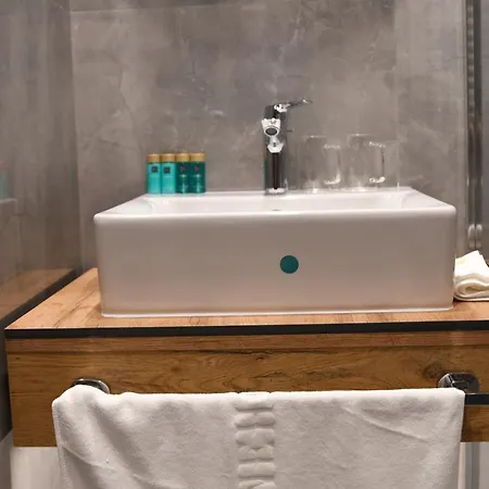 Kame Belgrade,贝尔格莱德凯美酒店