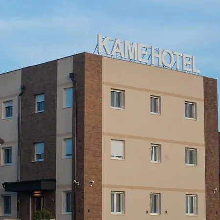 Kame Belgrade,贝尔格莱德凯美酒店 Hotel