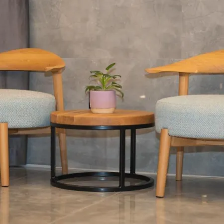 Kame Belgrade,贝尔格莱德凯美酒店 4* Ledine